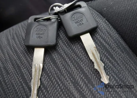 2014 Nissan Sentra Fe+ S/Fe+ Sv/S/Sl/Sr/Sv z USA, uszkodzony, nr VIN 3N1AB7AP8EL643082